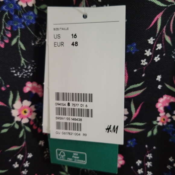 H&M dress size 16 NWT - Picture 2 of 3
